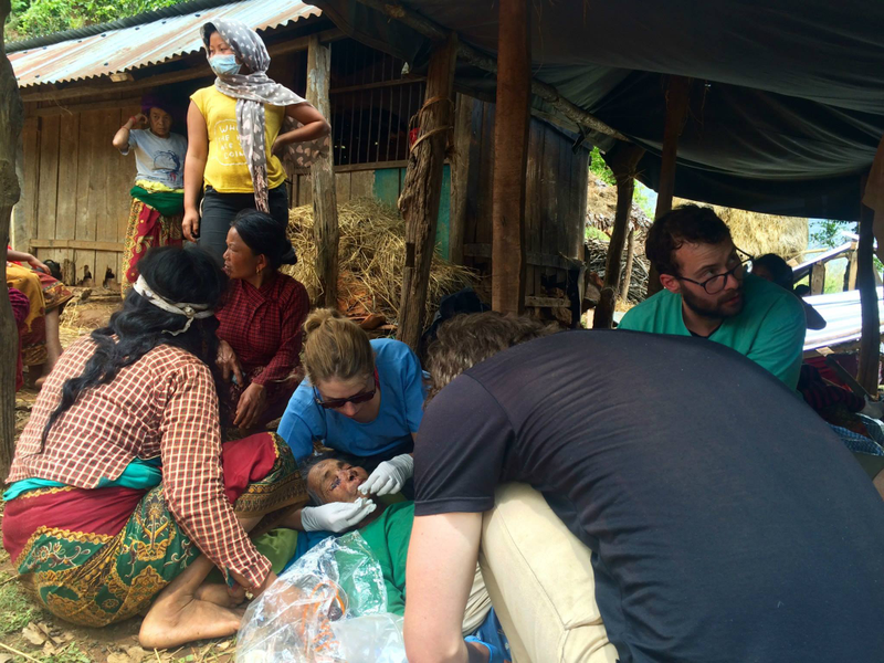 Illustration for article titled Last Week, I Was Paragliding; Now I'm Delivering Aid In Nepal